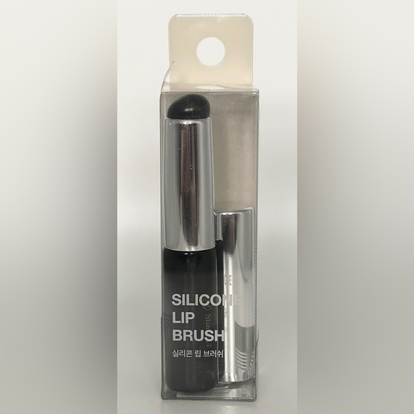 🖌️Studio 17 Silicone Lip Brush - Black, portable, best used w/ jelly pots (Fwee) - Picture 4 of 12